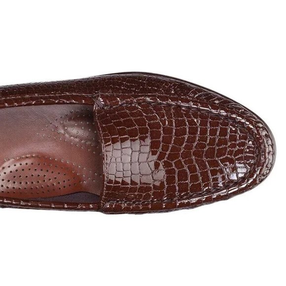 SAS Simplify 5.5 M Brown Leather Loafers Croc Embossed Womens Comfort Shoes - Picture 10 of 11